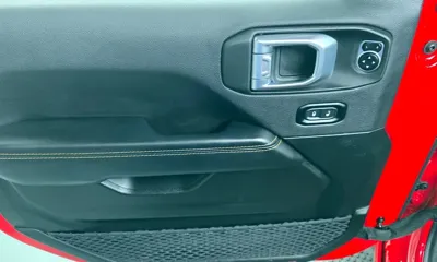 Jeep Wrangler 2024, 9172 км, за 39976.37 USD - фото 24