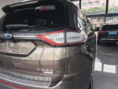Ford Edge 2017, 165100 км, за 9527 USD - фото 8