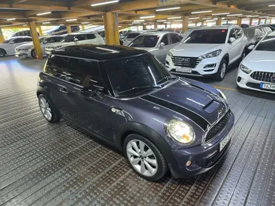 MINI Cooper 2012, 91772 км, за 3907.28 USD - фото 8