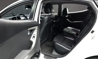 Hyundai Avante 2012, 94860 км, за 3237.53 USD - фото 12