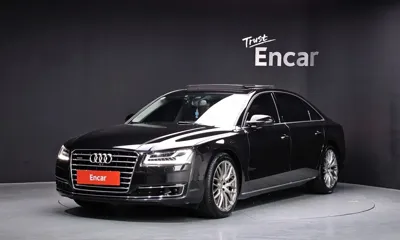 Audi A8 · 2015 год
