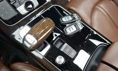 Audi A8 2015, 102809 км, за 12884.04 USD - фото 9
