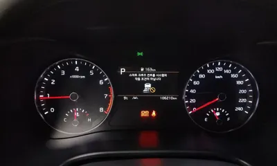 Kia K3 2022, 106210 км, за 8054.18 USD - фото 8