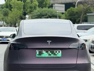 Tesla Model Y 2023, 65000 км, за 24278.52 USD