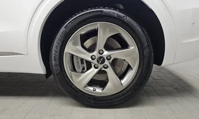 Genesis GV70 2025, 4229 км, за 39312.85 USD