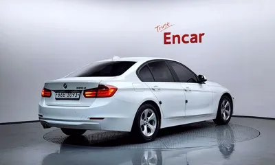 BMW 3-Series 2015, 90728 км, за 5883.13 USD