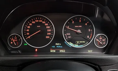 BMW 3-Series 2015, 90728 км, за 5883.13 USD - фото 8