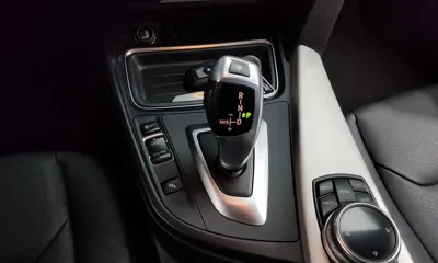BMW 3-Series 2015, 90728 км, за 5883.13 USD - фото 9