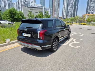 Hyundai Palisade 2023, 35200 км, за 23402.45 USD