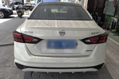 Nissan Teana 2021, 76300 км, за 12493 USD