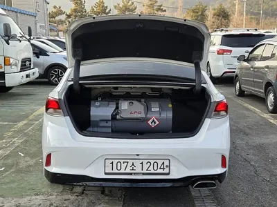 Hyundai Sonata 2019, 139477 км, за 6940.78 USD - фото 12