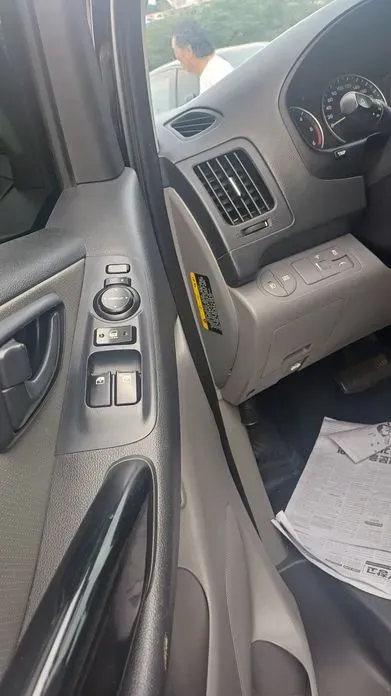 Hyundai Starex 2017, 265000 км, за 3192.18 USD - фото 11