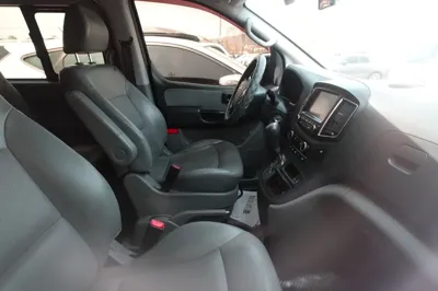 Hyundai Starex 2017, 265000 км, за 3192.18 USD - фото 19