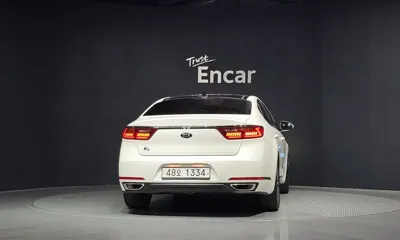 Kia K7 2018, 98998 км, за 8336.62 USD