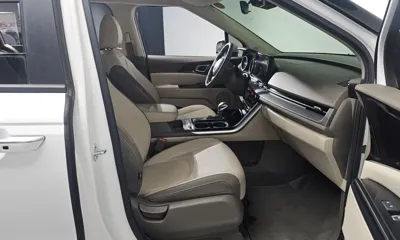 Kia Canival 2022, 88682 км, за 16404.1 USD - фото 11