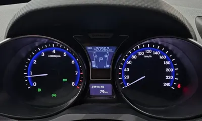 Hyundai Veloster 2013, 120962 км, за 3512.88 USD - фото 8
