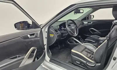 Hyundai Veloster 2013, 120962 км, за 3512.88 USD - фото 10