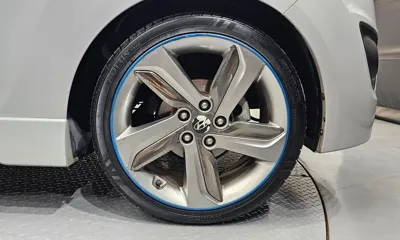 Hyundai Veloster 2013, 120962 км, за 3512.88 USD - фото 22