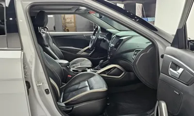Hyundai Veloster 2013, 120962 км, за 3512.88 USD - фото 27