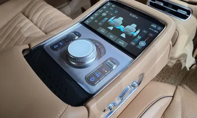 Genesis G90 2025, 34117 км, за 55880.87 USD - фото 18
