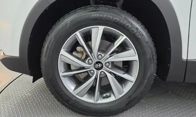 Hyundai Santafe 2019, 103904 км, за 11831.24 USD