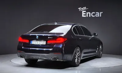 BMW 5-Series 2023, 14171 км, за 31857.58 USD