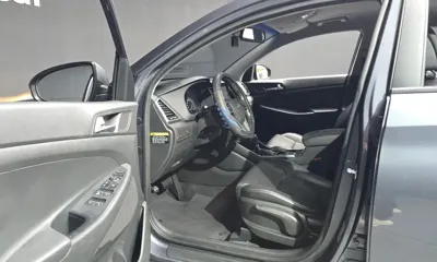 Hyundai Tucson 2017, 81985 км, за 8791.65 USD - фото 10