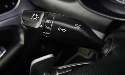 Genesis G70 2018, 134973 км, за 10496.26 USD - фото 29