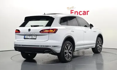 Volkswagen Touareg 2020, 234348 км, за 19830.79 USD