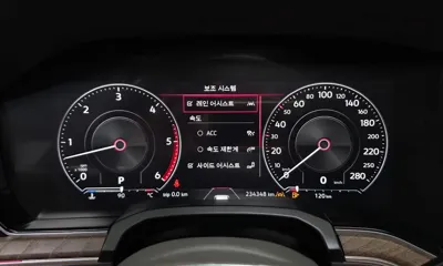Volkswagen Touareg 2020, 234348 км, за 19830.79 USD - фото 8