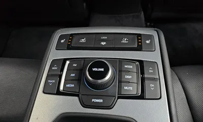 Genesis G80 2018, 72275 км, за 14469.77 USD - фото 19