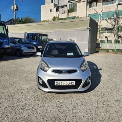 Kia Morning 2013, 123656 км, за 2428.78 USD