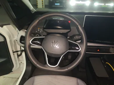 Volkswagen ID.3 2025, 25000 км, за 15104 USD - фото 7