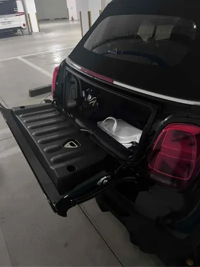 MINI Cooper Convertible 2024, 5000 км, за 30294.02 USD