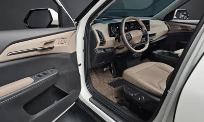 Kia EV5 2026, 8606 км, за 34778.64 USD - фото 11