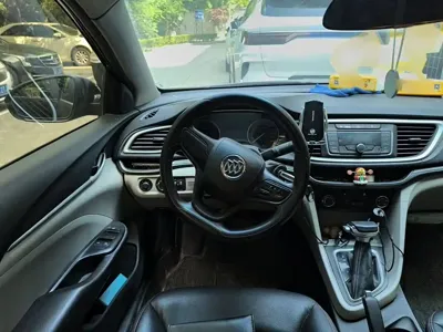 Buick Excelle 2016, 94100 км, за 3413.71 USD