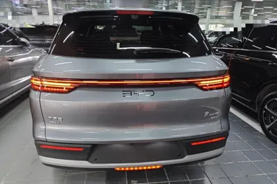 BYD Song Pro New Energy 2026, 1800 км, за 16647 USD