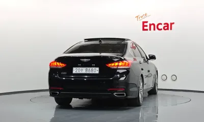 Hyundai Genesis 2014, 143692 км, за 5911.72 USD