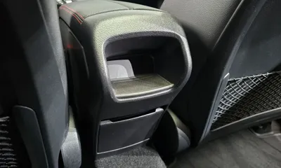 Mercedes-Benz A-Class 2020, 46731 км, за 25797.56 USD - фото 30