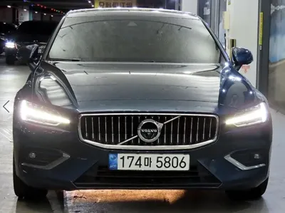 Volvo S60 2022, 190041 км, за 11553.11 USD