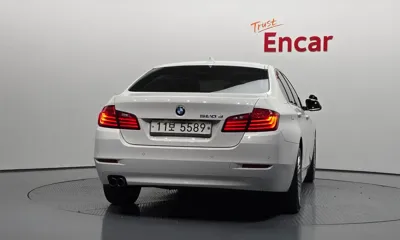 BMW 5-Series 2015, 177473 км, за 6435.67 USD