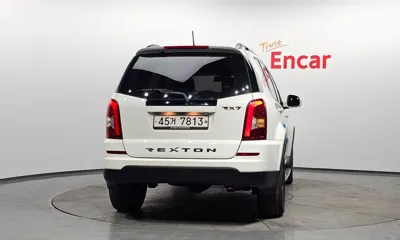 KG_Mobility_Ssangyong Rexton 2015, 177282 км, за 3635.65 USD