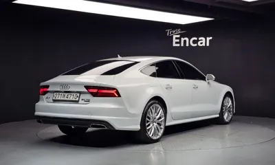 Audi A7 2016, 124113 км, за 10175.09 USD