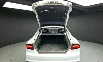 Audi A7 2016, 124113 км, за 10175.09 USD - фото 20