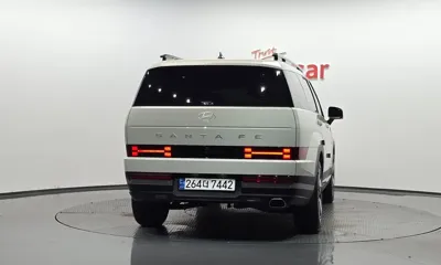 Hyundai Santafe 2025, 14857 км, за 22805.41 USD