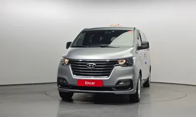 Hyundai Starex 2018, 73186 км, за 12025.11 USD