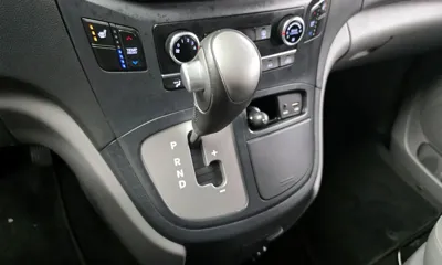 Hyundai Starex 2018, 73186 км, за 12025.11 USD - фото 9
