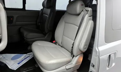 Hyundai Starex 2018, 73186 км, за 12025.11 USD - фото 11