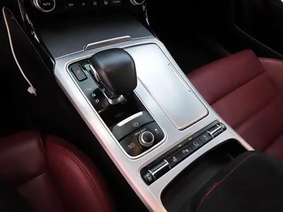 Kia Stinger 2019, 120868 км, за 11225.63 USD - фото 11