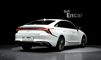 Kia K8 2023, 98789 км, за 17908.8 USD